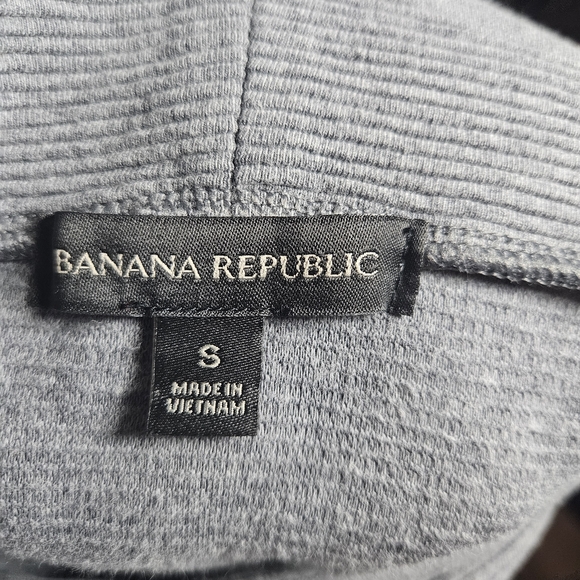 Gray Sleeveless Cowl Neck Dress - Picture 2 of 9